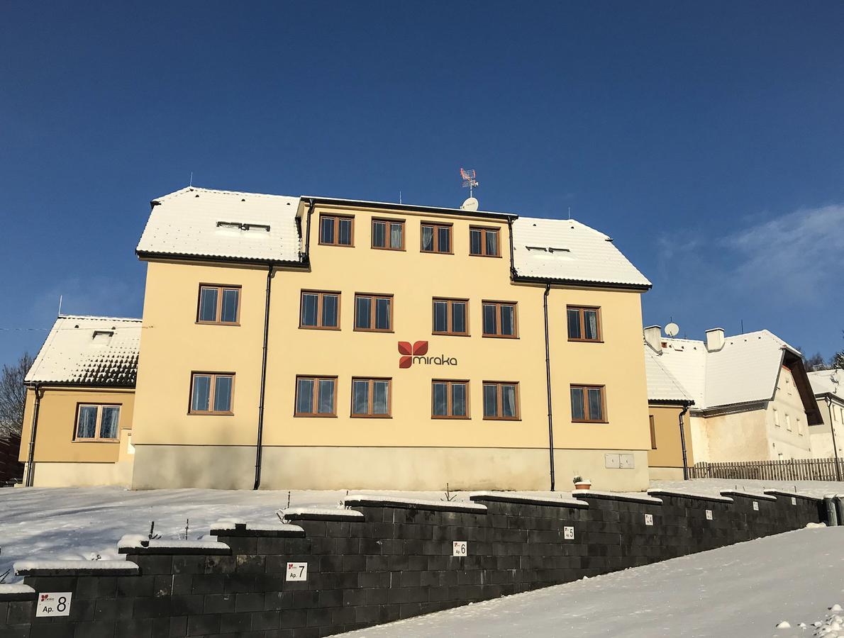 Apartament Miraka Lipno nad Vltavou Zewnętrze zdjęcie
